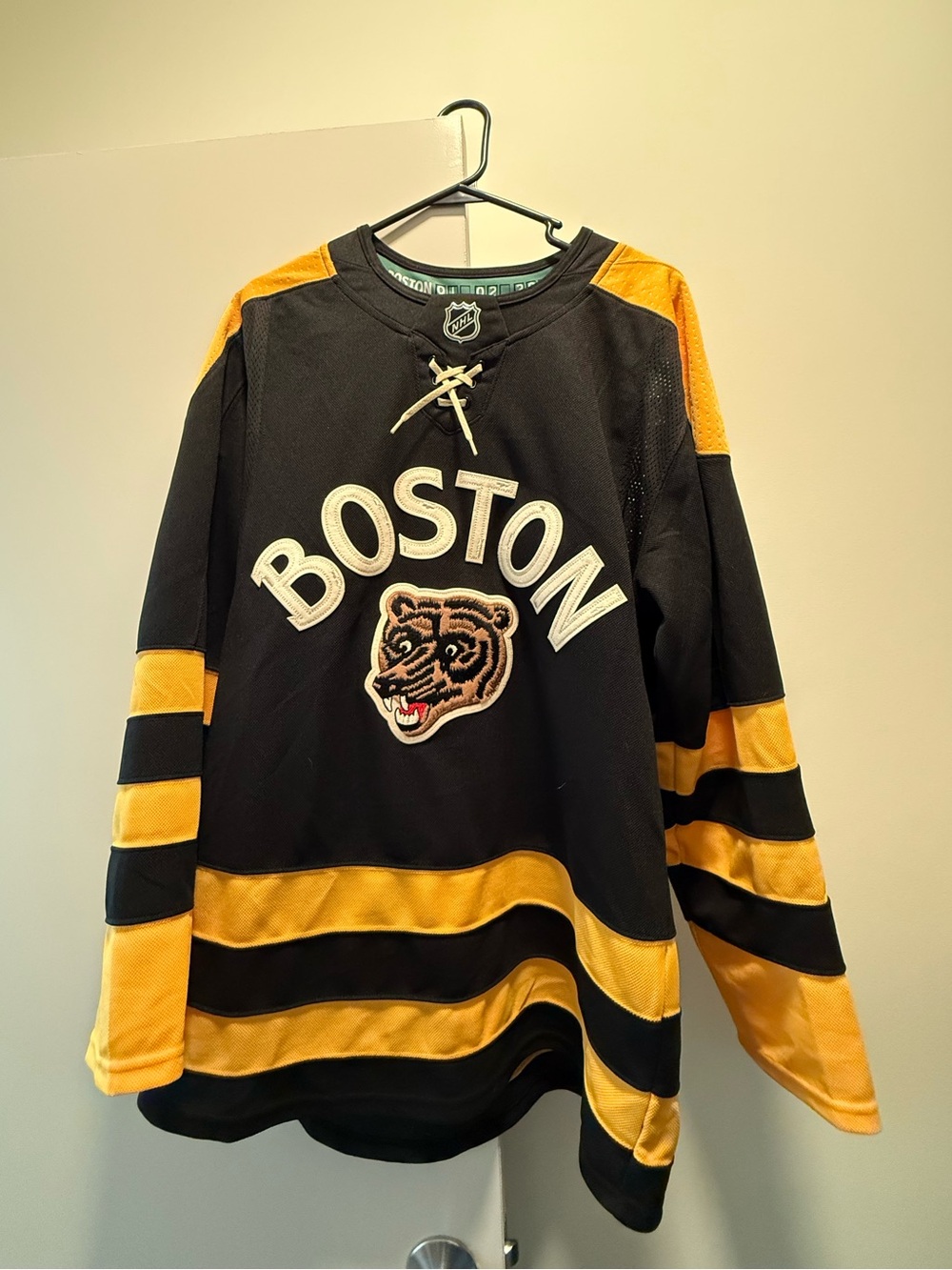 Boston Bruins Winter Classic Jersey